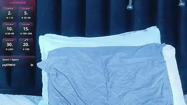 hotlatinateacher élő XXX-chatje