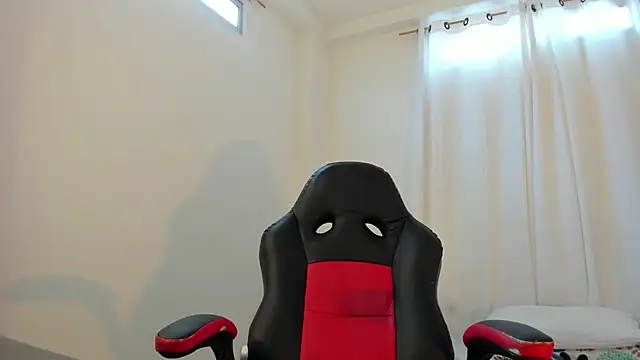 ana_maria___ élő XXX-chatje