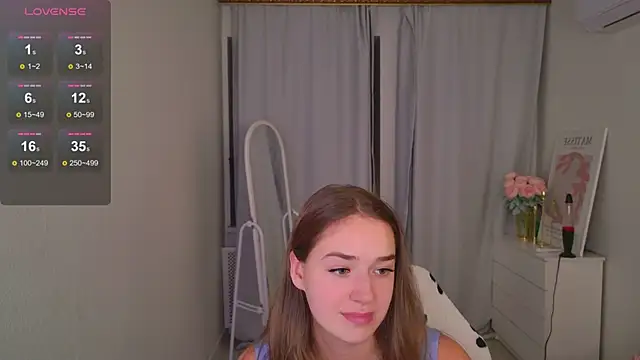 LovelyJessie's Live XXX Chat