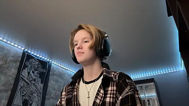 Chatroom XXX en direct de CutieGoga