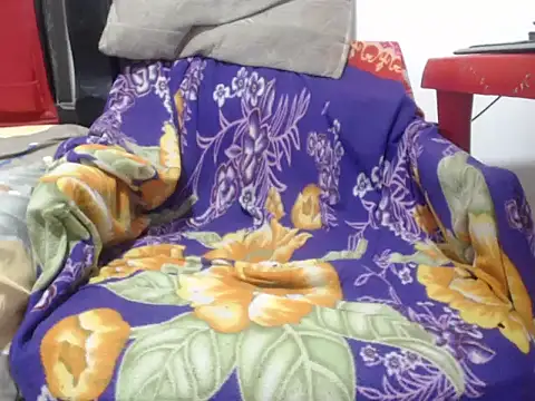 PONSE_LATINO's Webcam Show