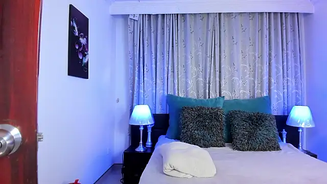 nahomy_lara Webcam show