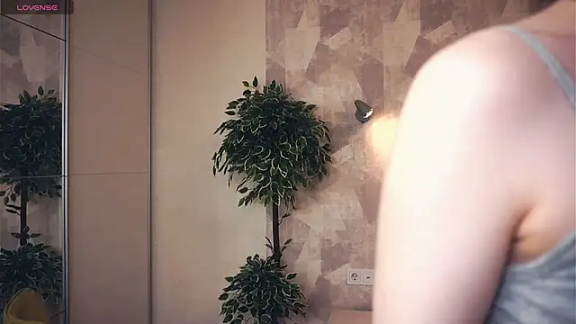 Chatroom XXX en direct de KellePourier