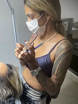 Chat +18 de sabrinaneves ao vivo