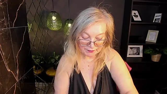 NataliMellow Live XXX-Chat