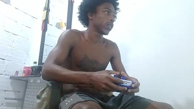 Larry-n-clouds' Live XXX Chat