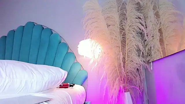 Chat +18 de EmmaStonn_ ao vivo