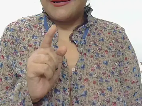 Chat +18 de GaggingGirl_ ao vivo