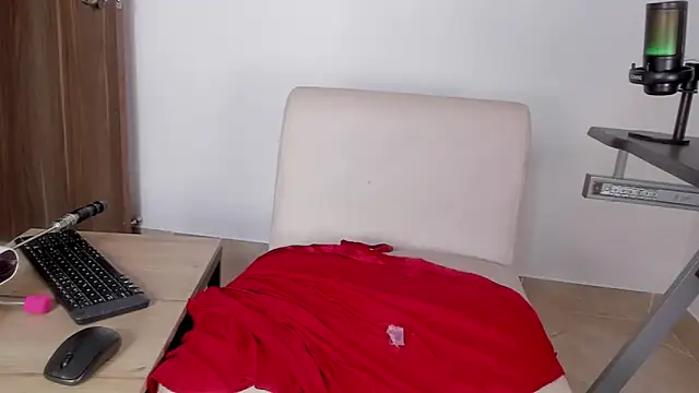 Hanna_Risso 라이브 XXX 채팅