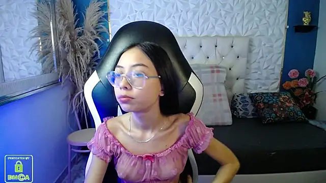 Chat +18 de NathaliaSweet_11 ao vivo