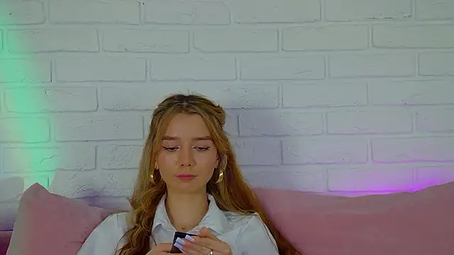 VanessaVienne Live XXX Chat