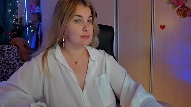 Chat XXX en directo de CoraSwon