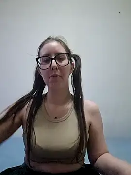 Sarah459 – Live XXX-chat