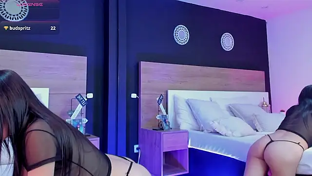 Онлайн чат XXX MiaTaylorSweet