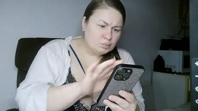 MartaXLove's Live XXX Chat