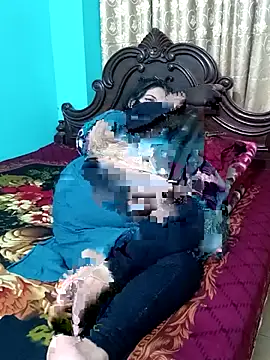 Porimoni22 网络视讯表演