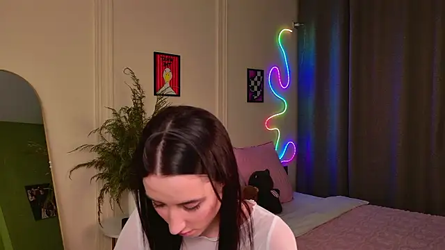 ChelseaFiness Adlı Modelin Canlı XXX Sohbeti