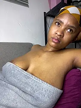 _Fifi: онлайн-секс-чат