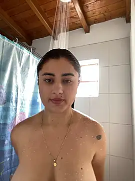 Chatroom XXX en direct de Susi_30