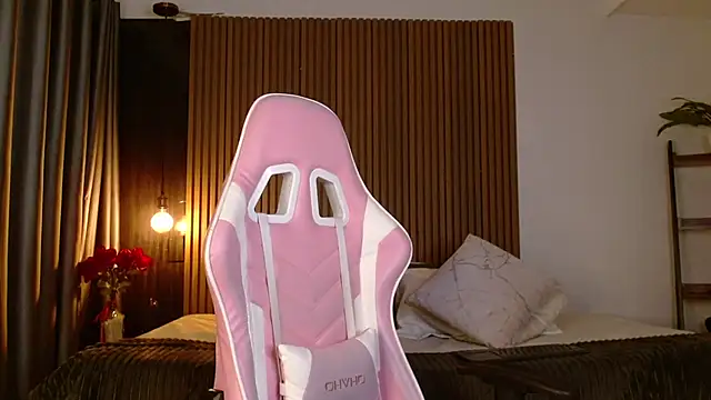 Chatroom XXX en direct de Victoria_Collinns