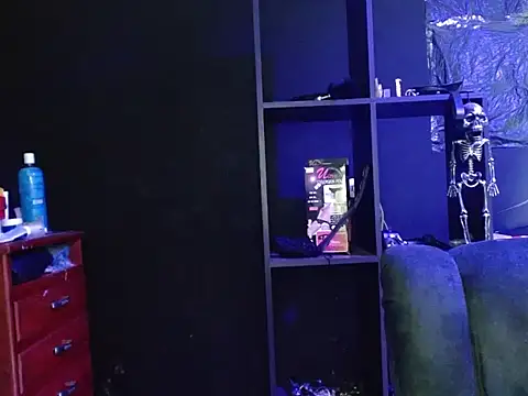 Pandora_9666: онлайн-секс-чат