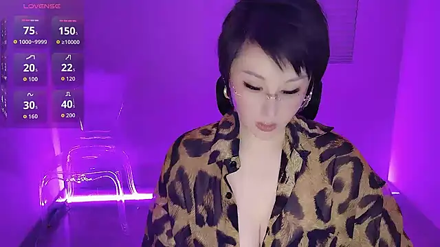 Jin_Jinn: онлайн-секс-чат