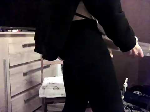 Dev-BiSklave: онлайн-секс-чат