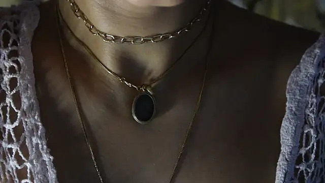 -AyeshaSinghania-: онлайн-секс-чат