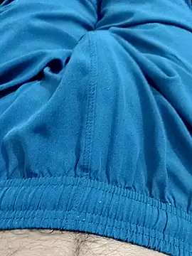 Chat +18 de Hornyucum4me ao vivo