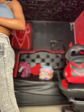 Czat XXX na żywo – Samantha_LS