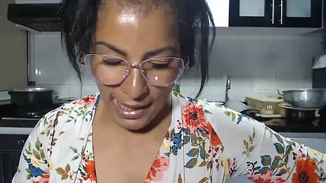 kateleyagrey Adlı Modelin Web Kamerası Şovu