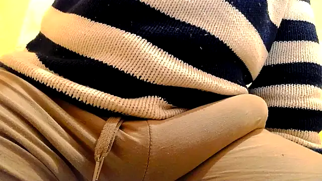 XXX chat uživo modela gae89tano