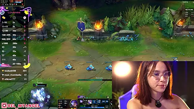 Chat XXX en directo de Bella-Franco