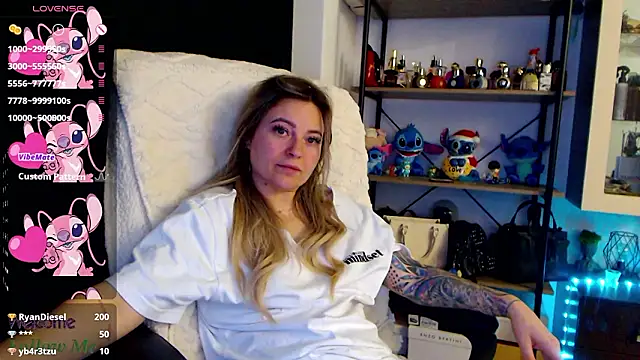 Rania_Stitch élő XXX-chatje