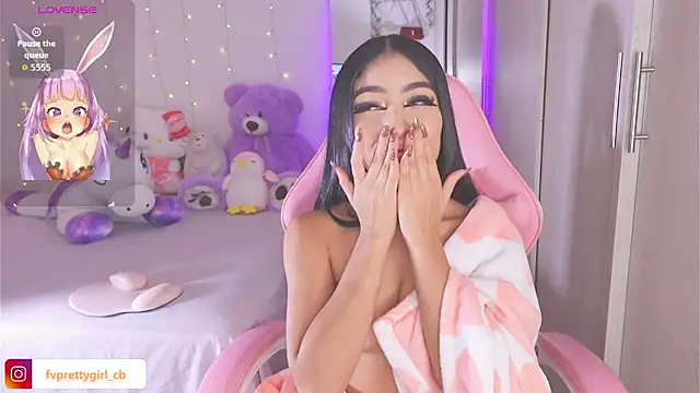 urfavprettygirl élő XXX-chatje