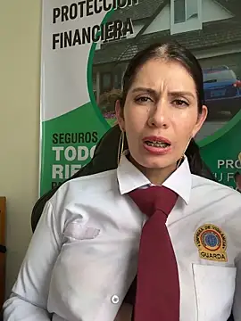 Alysson-- Chat XXX in diretta