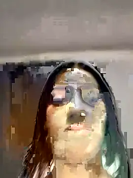 AlannaEvons Adlı Modelin Canlı XXX Sohbeti