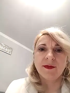 AhlyssaLove1155n Live XXX chat