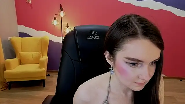 CloudGrace Adlı Modelin Canlı XXX Sohbeti