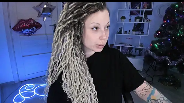 HoneySallyMoore Chat XXX in diretta