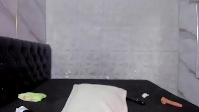 rosalia-04 লাইভ XXX চ্যাট