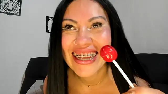 Tania_mature's Live XXX Chat