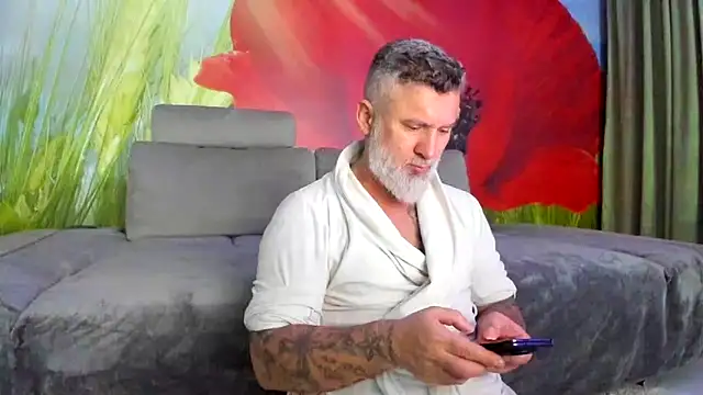 BlowMyXXL Live XXX-chat