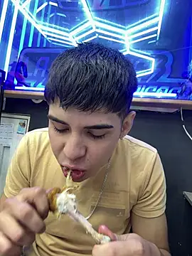 Johan_stick Live XXX-chat