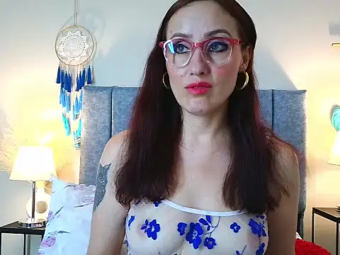 عرض كام IberianMoonMK