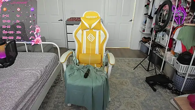 sweetbuttocks1: απευθείας συνομιλία ΧΧΧ