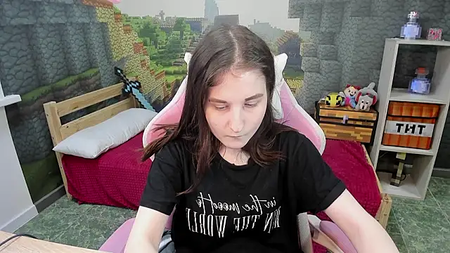 KiraDuvall élő XXX-chatje