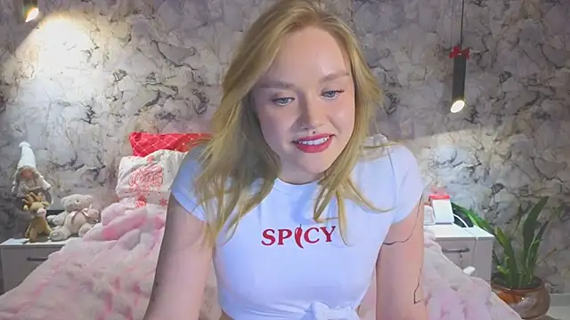 Aurora_Golden1 লাইভ XXX চ্যাট