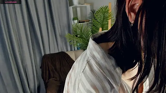 AlisonBallek Webcam Show