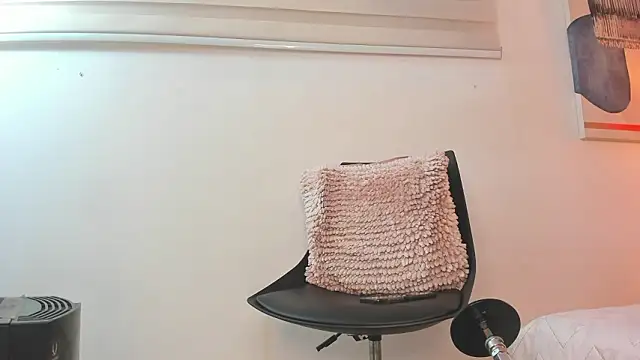 LiaRouse_1: онлайн-секс-чат